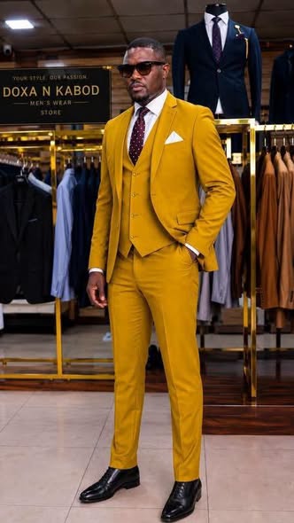 Suiting photo 1