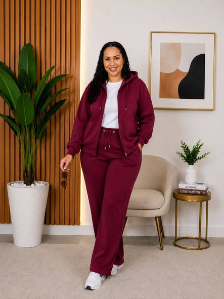 Quality Material ladies Tracksuit photo 1