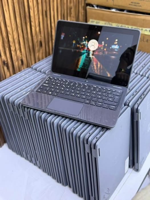 Dell latitude photo 1