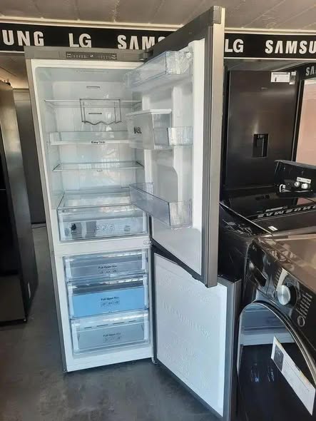 Refrigerators photo 5
