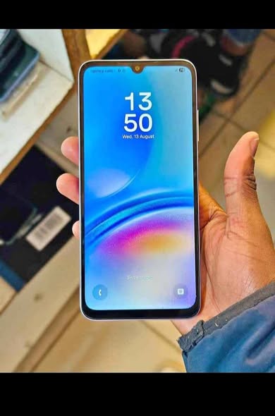 Samsung A05 photo 2
