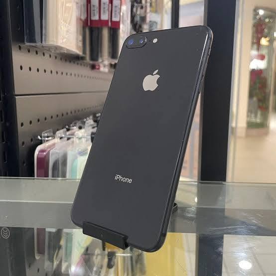 Iphone 8 plus photo 2