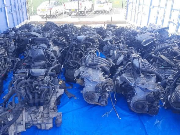 Engine photo 2