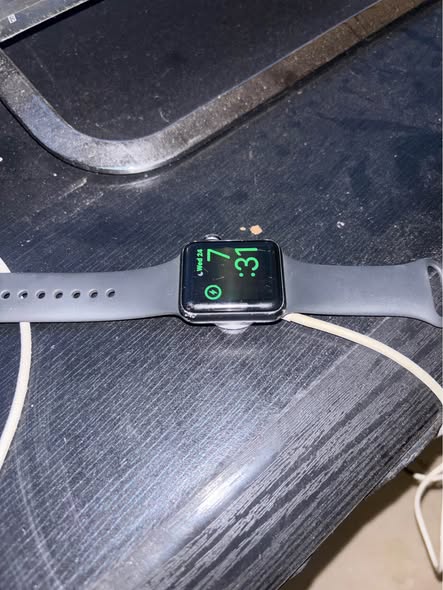 Apple Watch Series 3 photo 1