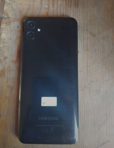 Samsung A04e photo 3
