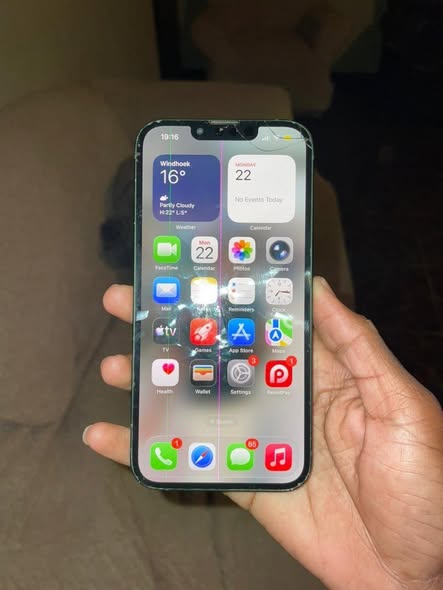 iPhone 13 128gb photo 3