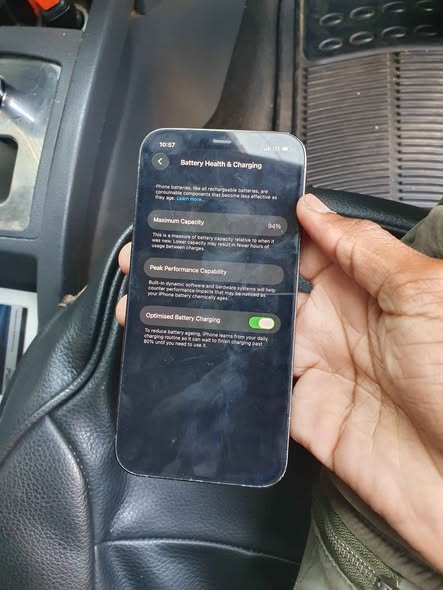 Iphone 12 pro 128 gig photo 5