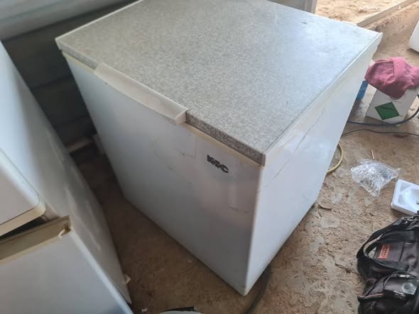 Kic 210L electric deep freezer photo 2