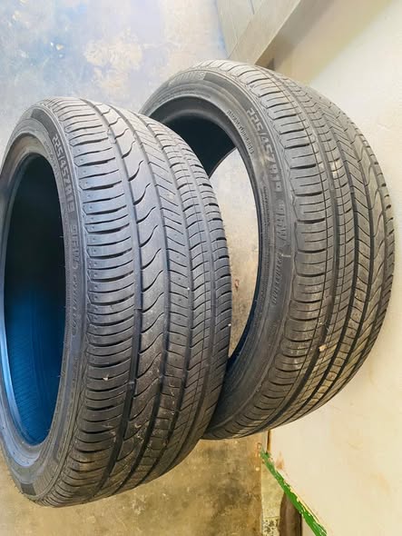 Tyres photo 1