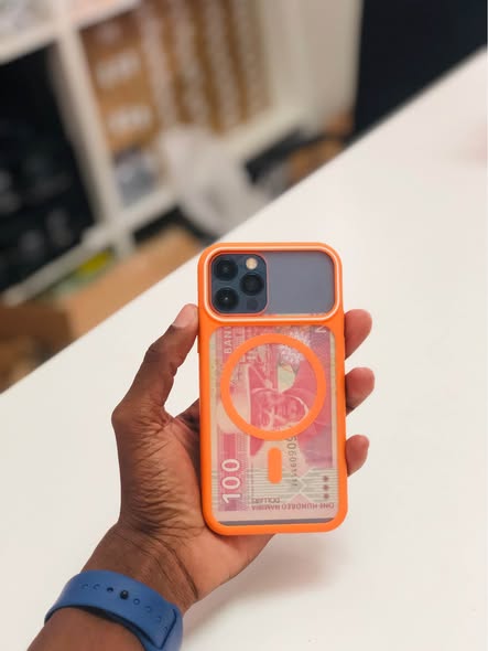 iPhone 12 Pro 128 Gig photo 2