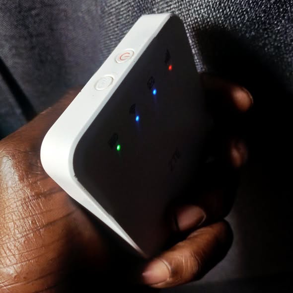 Pocket Wi-Fi photo 1