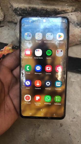 Samsung Note 10Lite photo 3