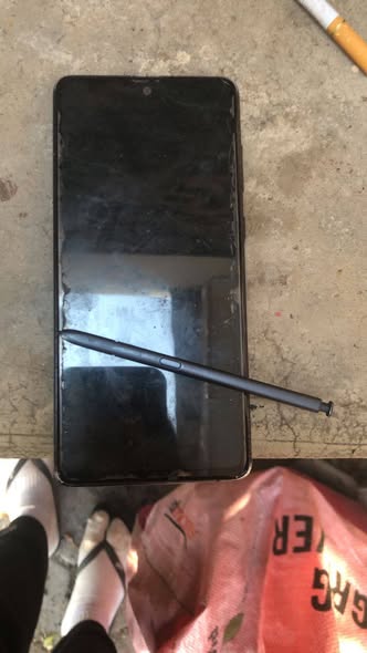 Samsung Note 10Lite photo 1