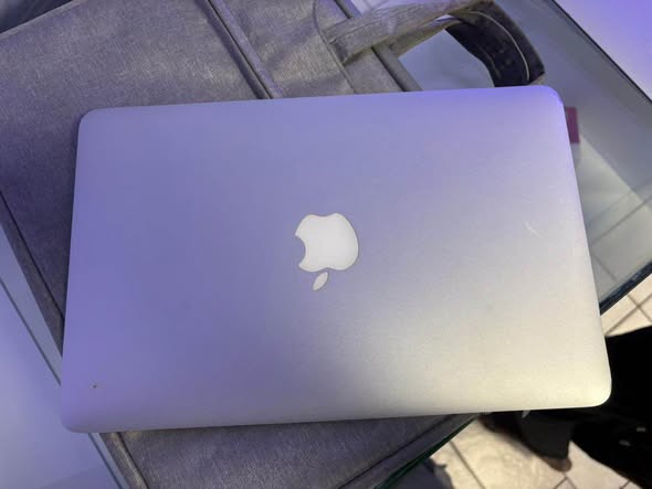 MacBook Air photo 2