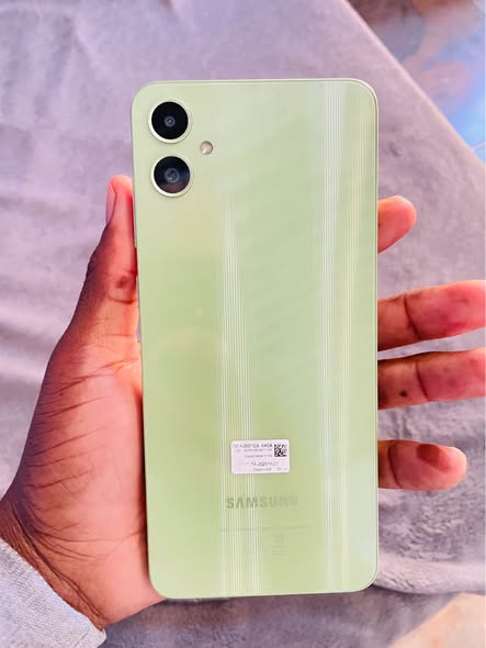 Samsung a05 64gb photo 1