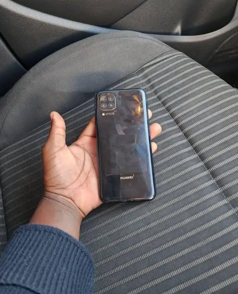 Huawei p40 lite photo 2