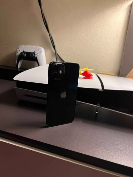 iPhone 12 Mini (128GB) photo 3
