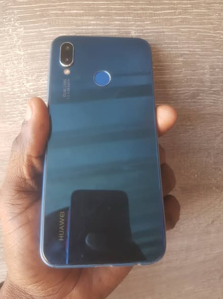Huawei p20 lite 128GB photo 3