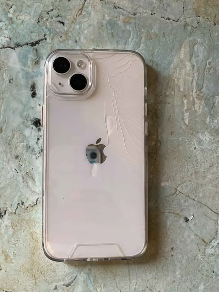 IPhone 14 Plus photo 1
