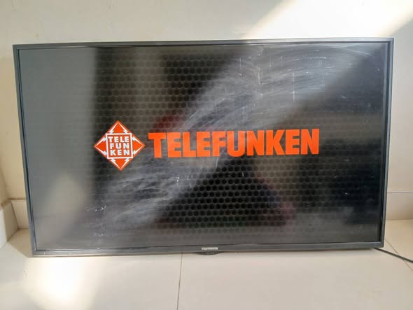Telefunken 43inch normal TV with remote photo 1