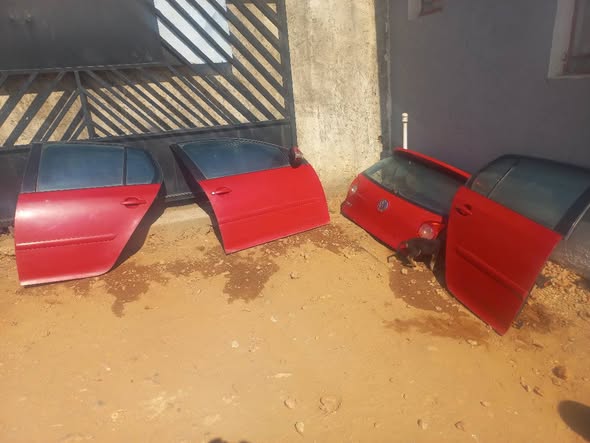 Golf 5 gti parts photo 1
