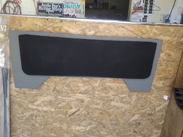 Polo backboard / Polo bootspoiler photo 1