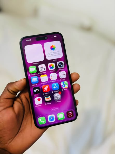 iPhone 16 plus 128GB photo 2