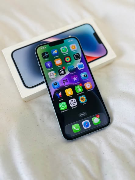 iPhone 14 Plus 128GB photo 2