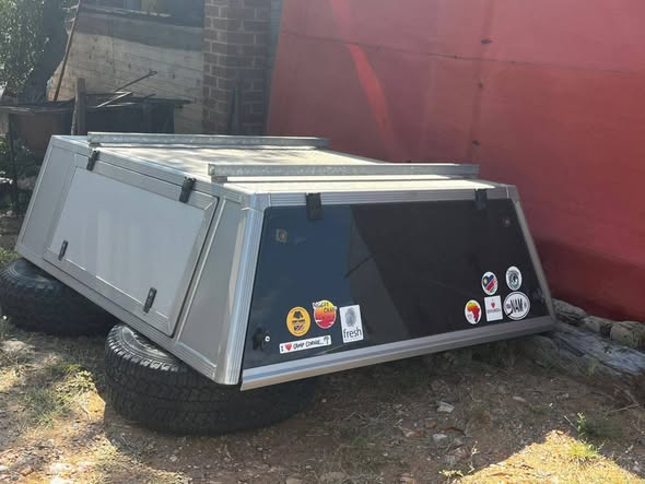 D4D CLUBCAB CANOPY photo 2