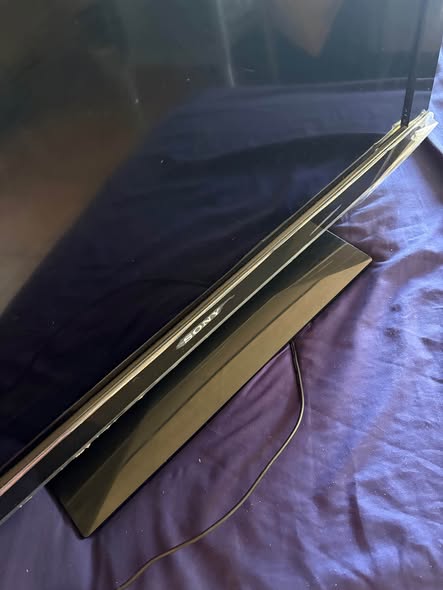 Sony Tv 32 inch photo 3