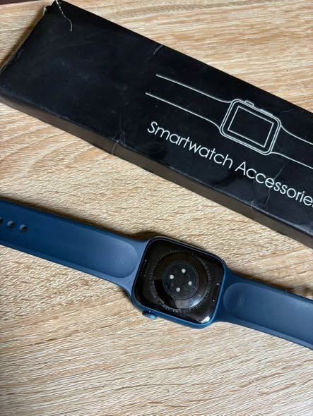 Apple Watch Series 7 photo 2