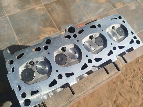 Citi golf 1.3 cylinder head photo 5