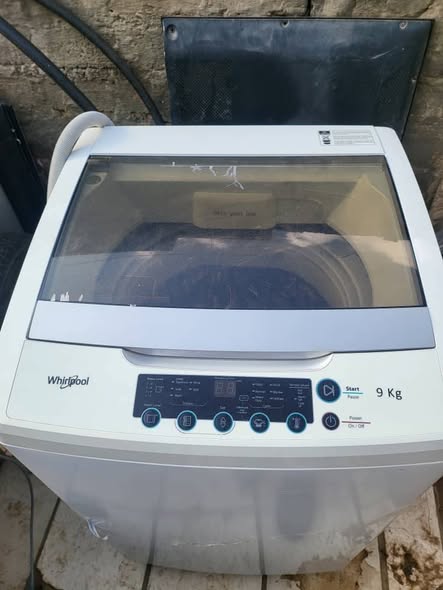 Whirlpool 9kg top loader washing machine photo 3