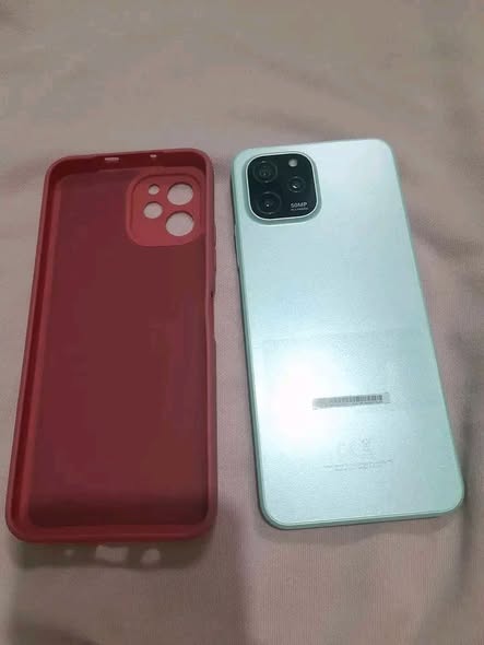Huawei Nova Y61 photo 2