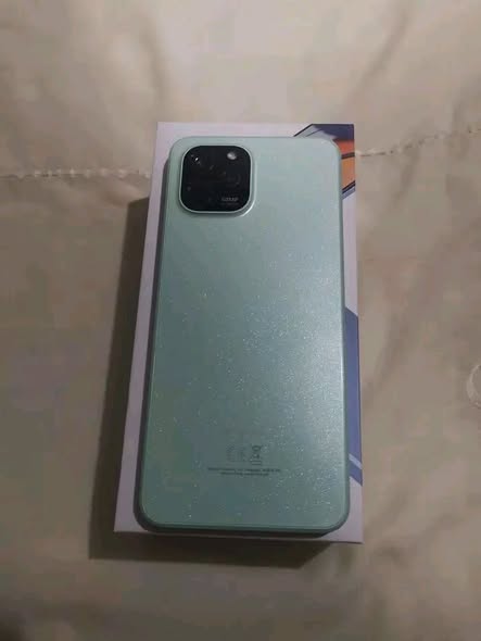 Huawei Nova Y61 photo 1