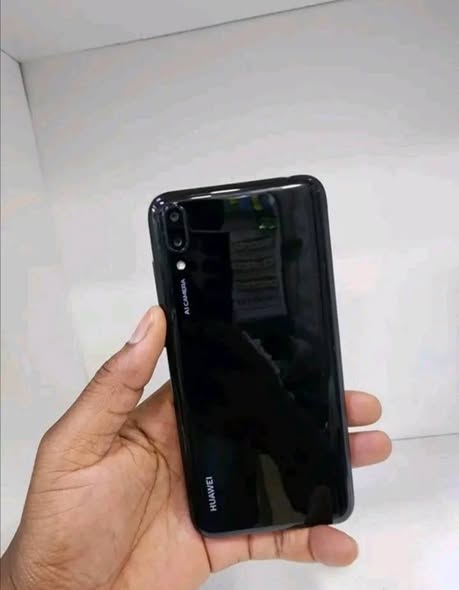 HUAWEI Y7pime photo 2