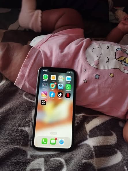 Iphone 11 64GB photo 1