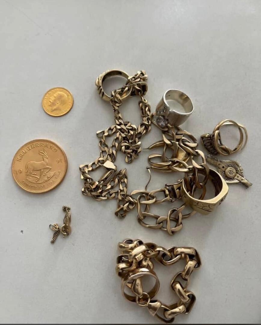 Buying any gold jewelleries items photo 1