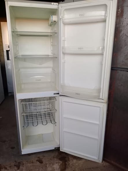 Kic fridge photo 2
