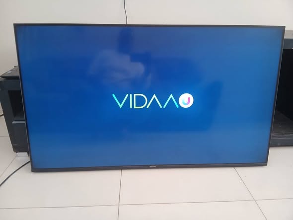Hisense 55inch smart Tv with remote photo 2