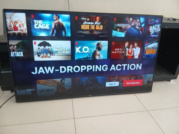 Hisense 55inch smart Tv with remote photo 5