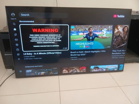 Hisense 55inch smart Tv with remote photo 4
