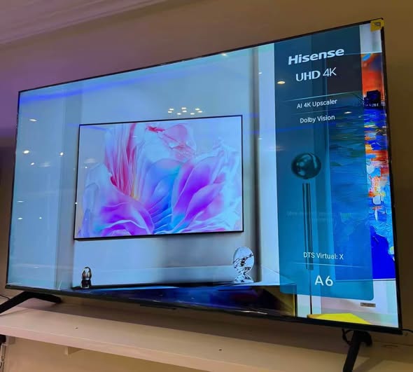 Hisense 70 inch smart tv photo 2