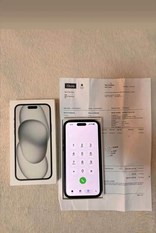 iPhone 15 photo 1
