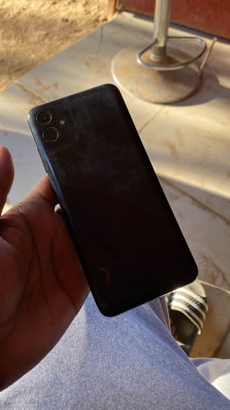 Samsung A04e photo 3