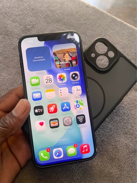 iPhone 13 128gb photo 3