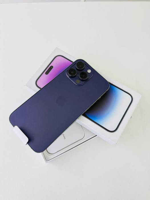 iPhone 14 Pro photo 1