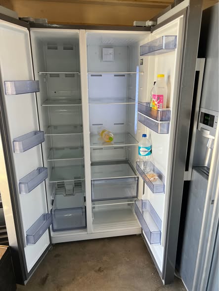 Defy fridge photo 2