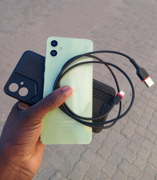 Samsung A05 64gb photo 2