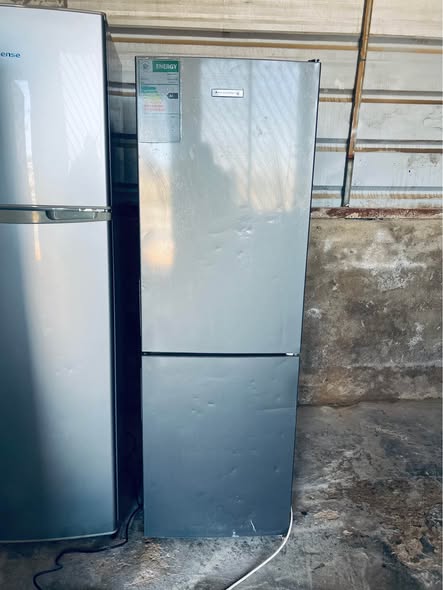 Gray Kelvenator Fridge photo 1
